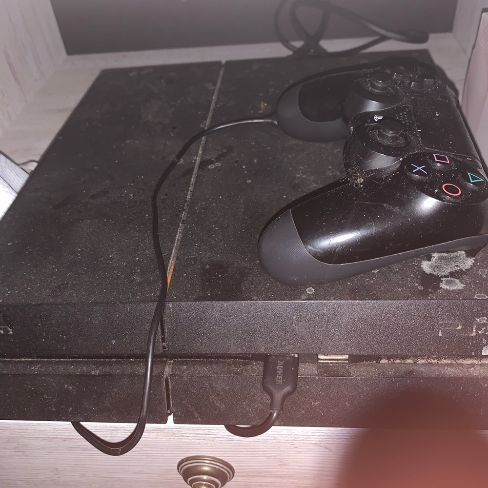 PlayStation 4 Slim (500gb)
